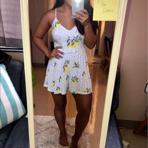 FOREVER 21 ROMPER WITH LEMONS